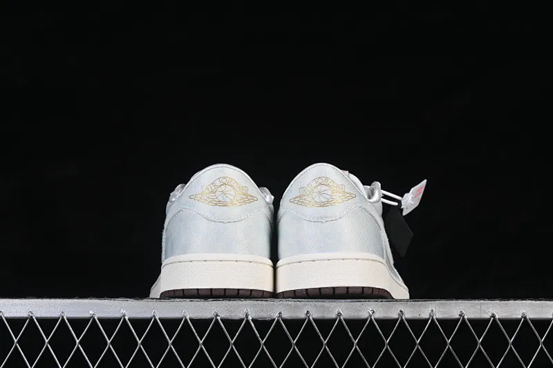 All categories Air Jordan Jordan series basketball shoes Air Jordan 1 Low Air Jordan 1 Low AJ1 Joe 1 Su embroidery low-top cultural basketball shoes IQ1109-011